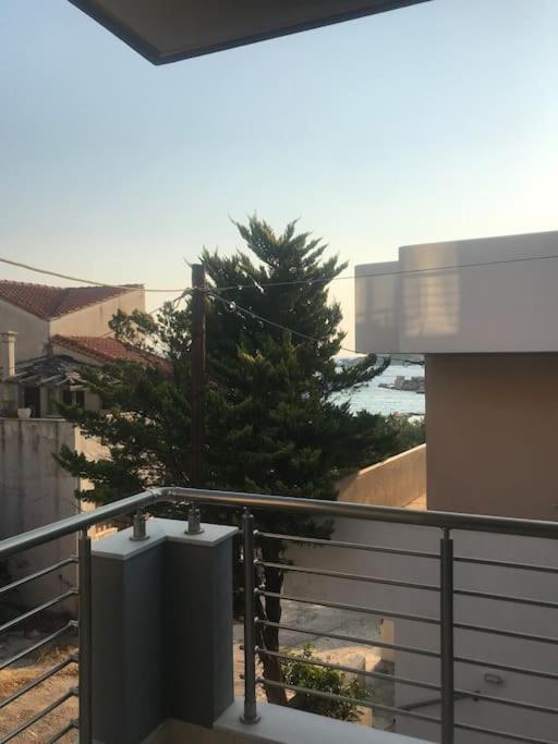 Konstantino'S Apartment モネンバシア エクステリア 写真